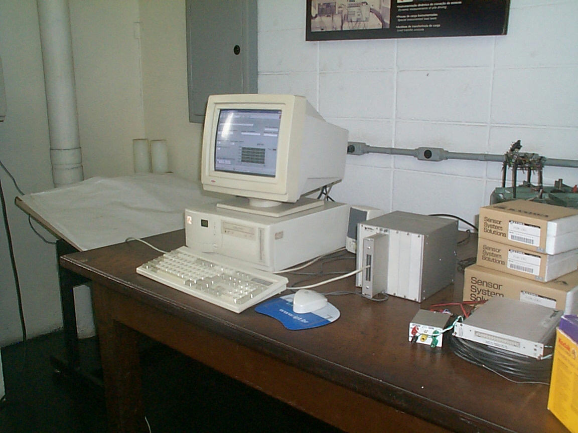 computadorcentrifuga.jpg